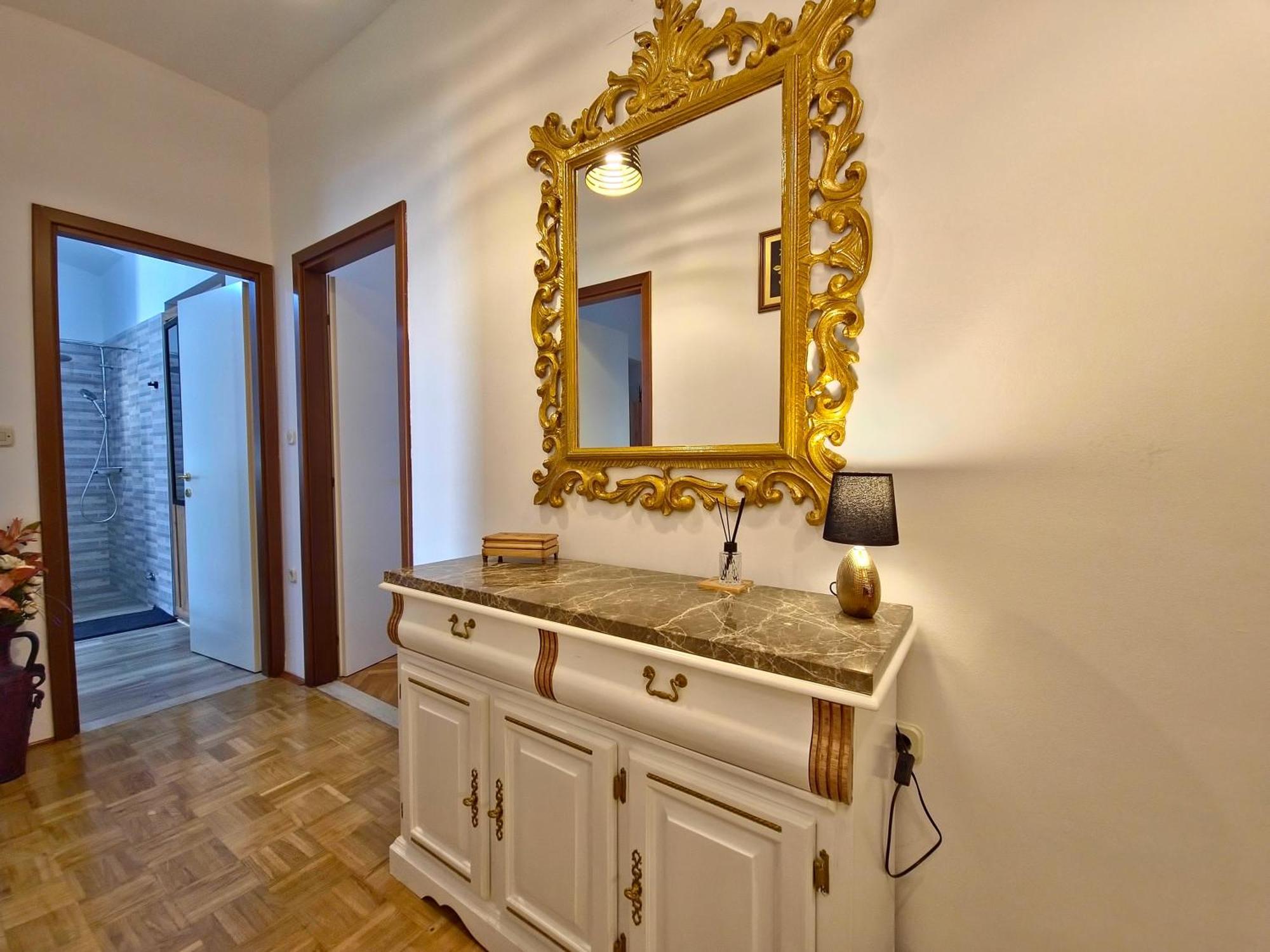 Villa Muenz Apartment Franz PUY Eksteriør bilde